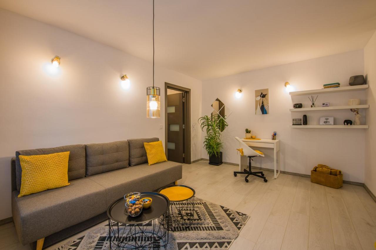 Kitty Sunflower Apartment 알바루리아 외부 사진